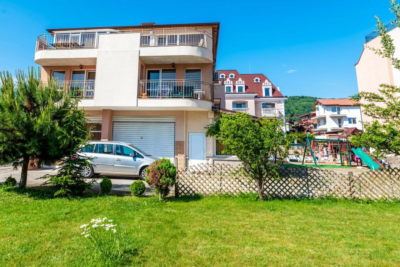 House Apartments Black Sea Hotel Obzor Kültér fotó