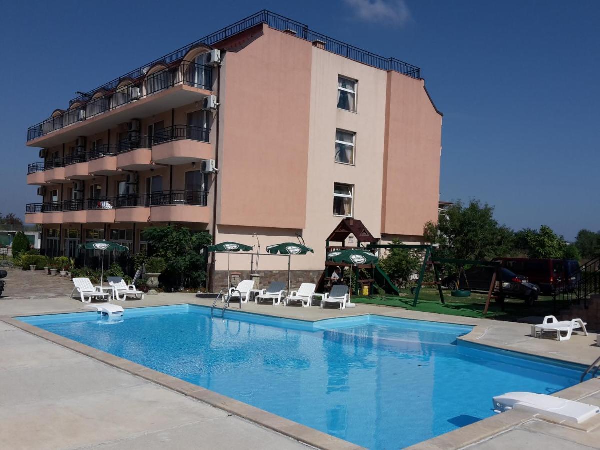 House Apartments Black Sea Hotel Obzor Kültér fotó