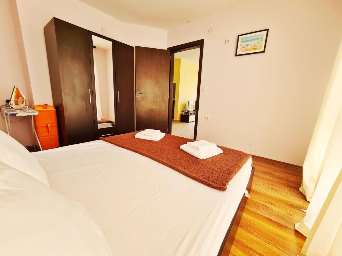 House Apartments Black Sea Hotel Obzor Kültér fotó